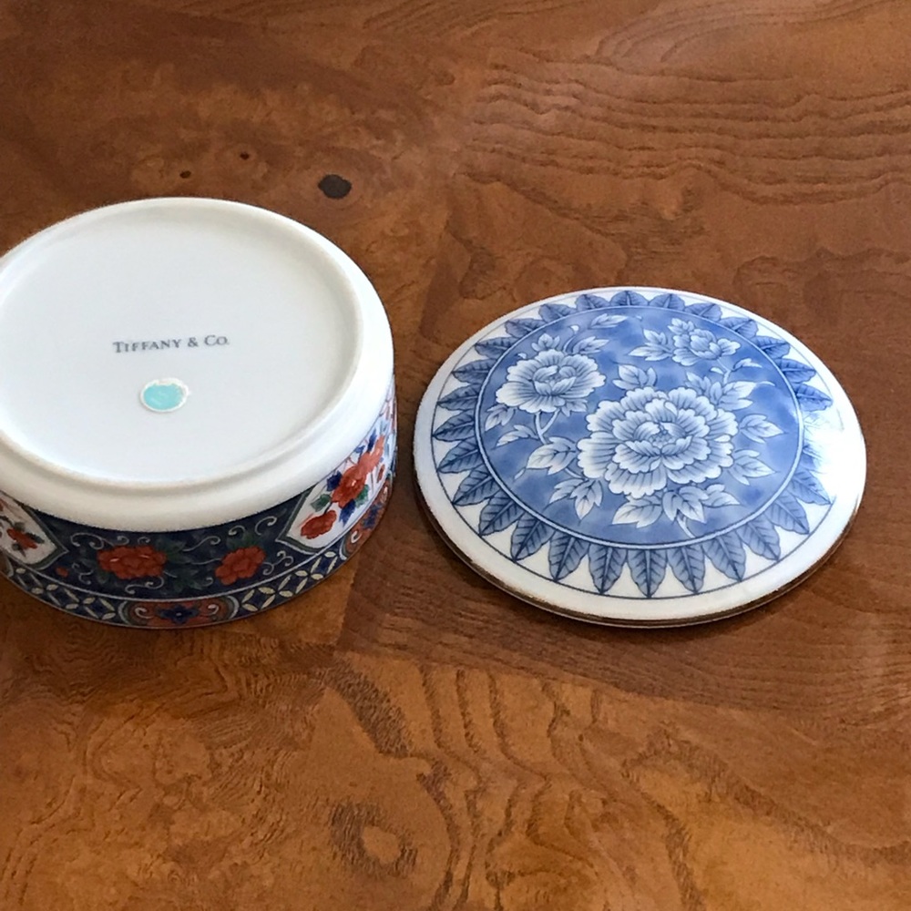 Tiffany & Co Peony Porcelain Trinket Box